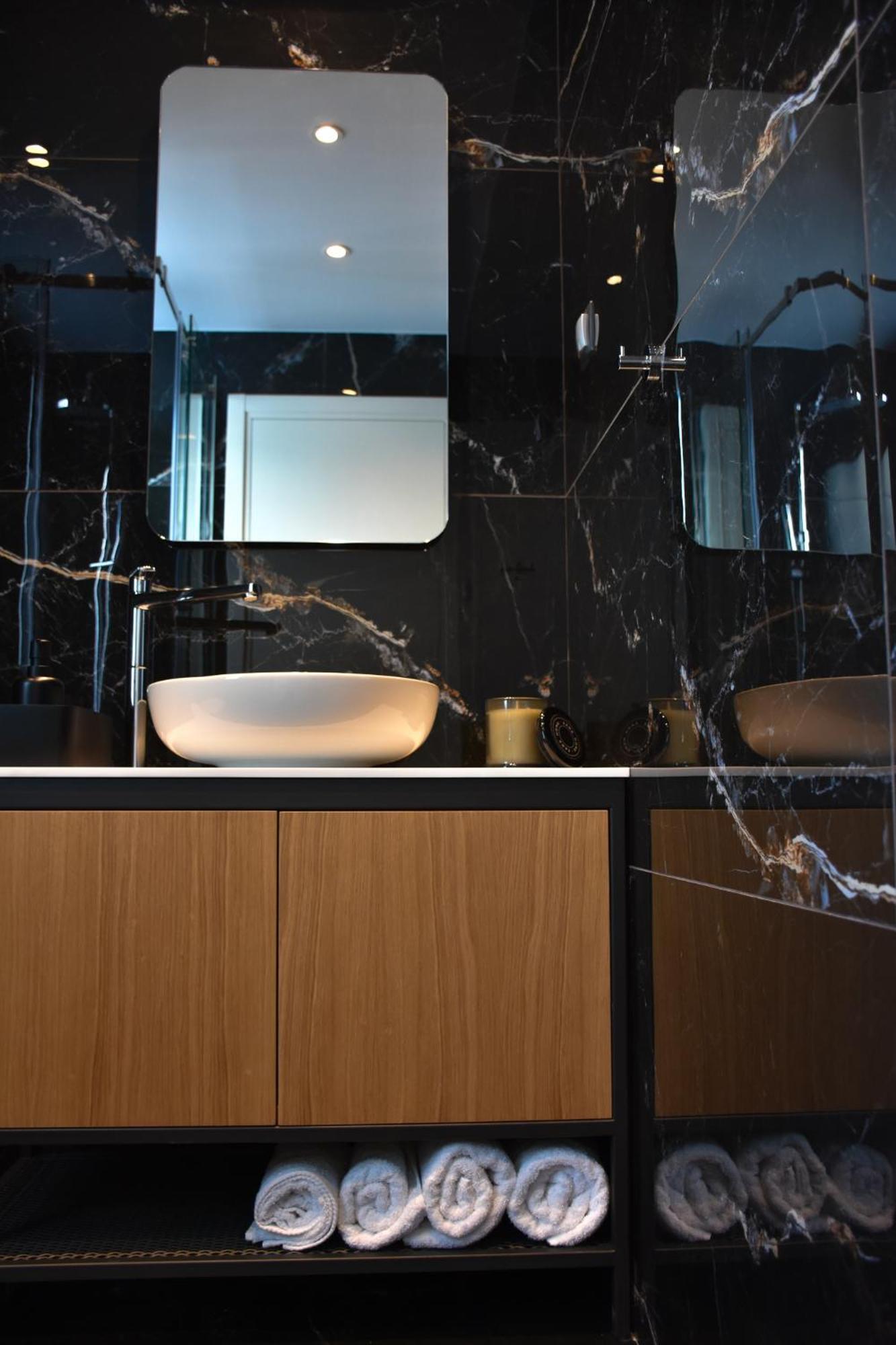 Filopappou Hill Suites By Athens Stay Екстериор снимка